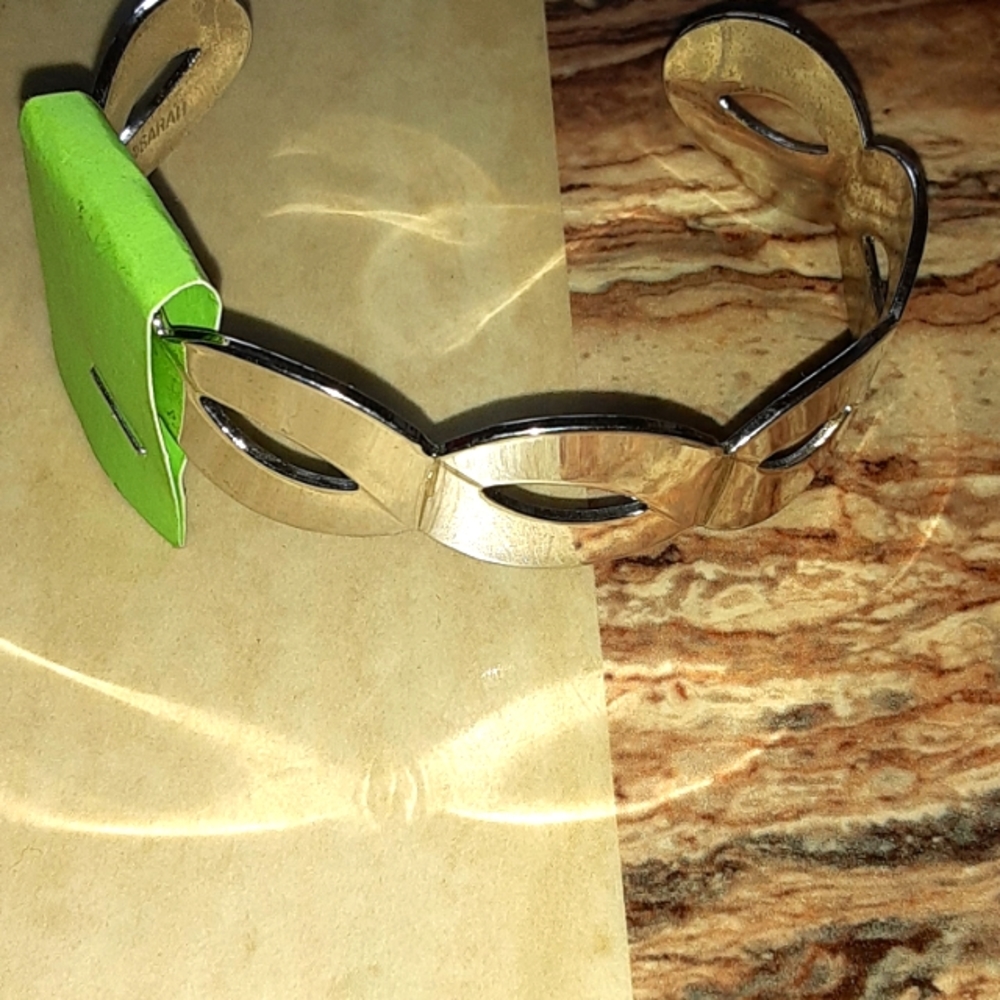 VINTAGE SARAH LINK BRACELET NRMINT CONDITION